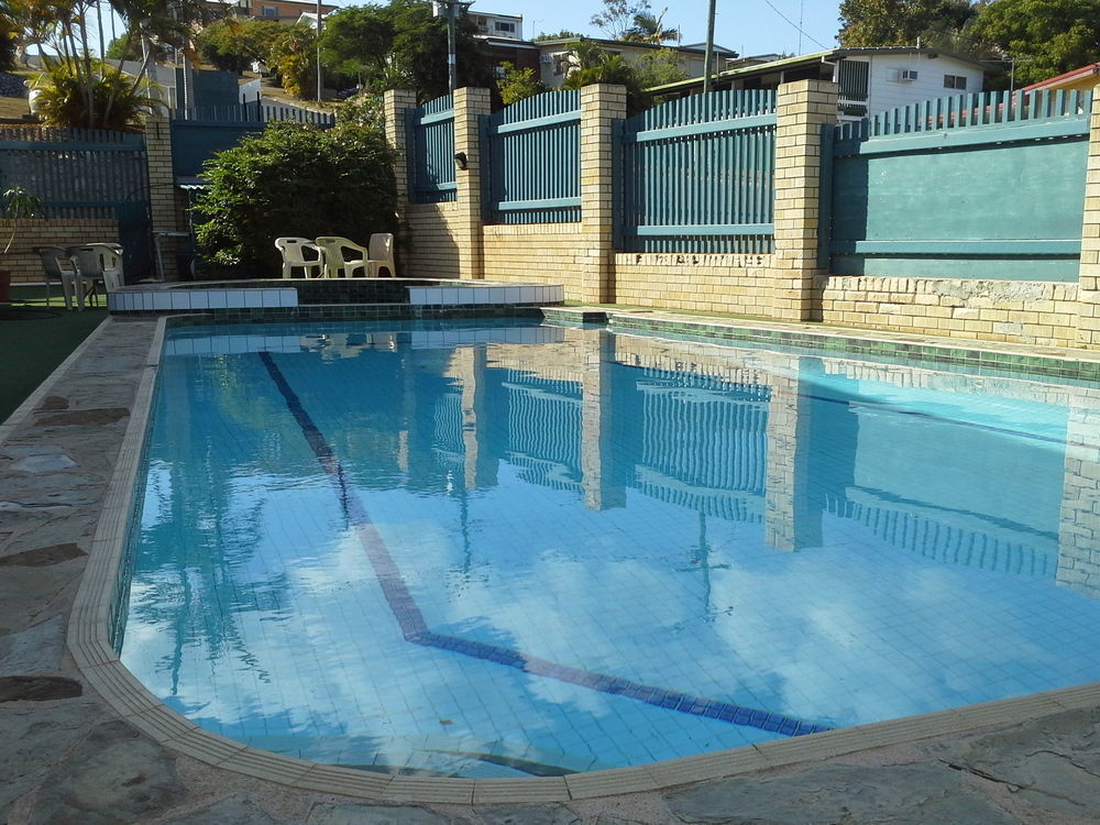 Gladstone Palms Motor Inn Екстер'єр фото