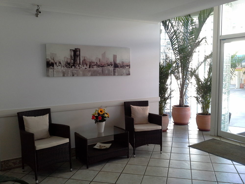 Gladstone Palms Motor Inn Екстер'єр фото