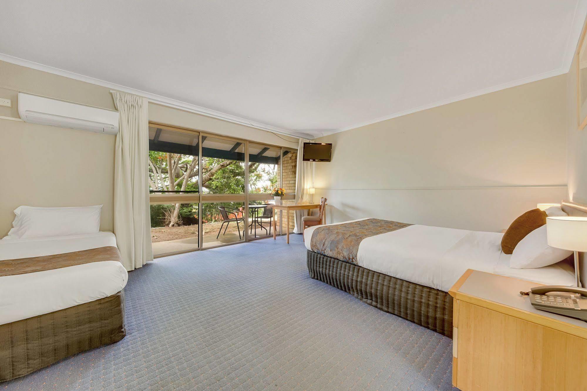 Gladstone Palms Motor Inn Екстер'єр фото